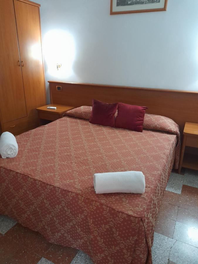 Incantoromano Guest House Exterior foto
